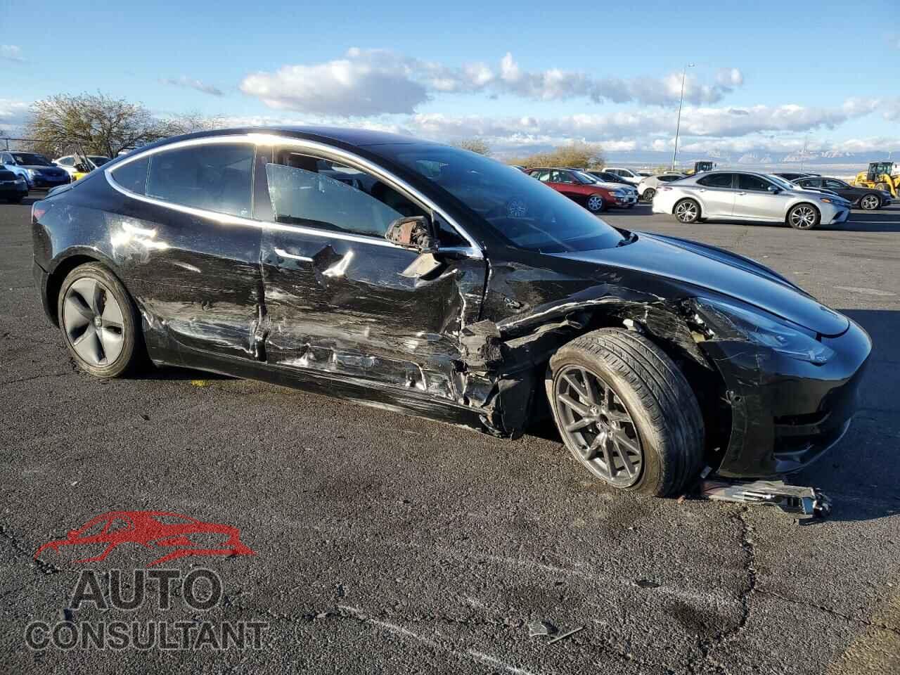 TESLA MODEL 3 2018 - 5YJ3E1EA0JF003909