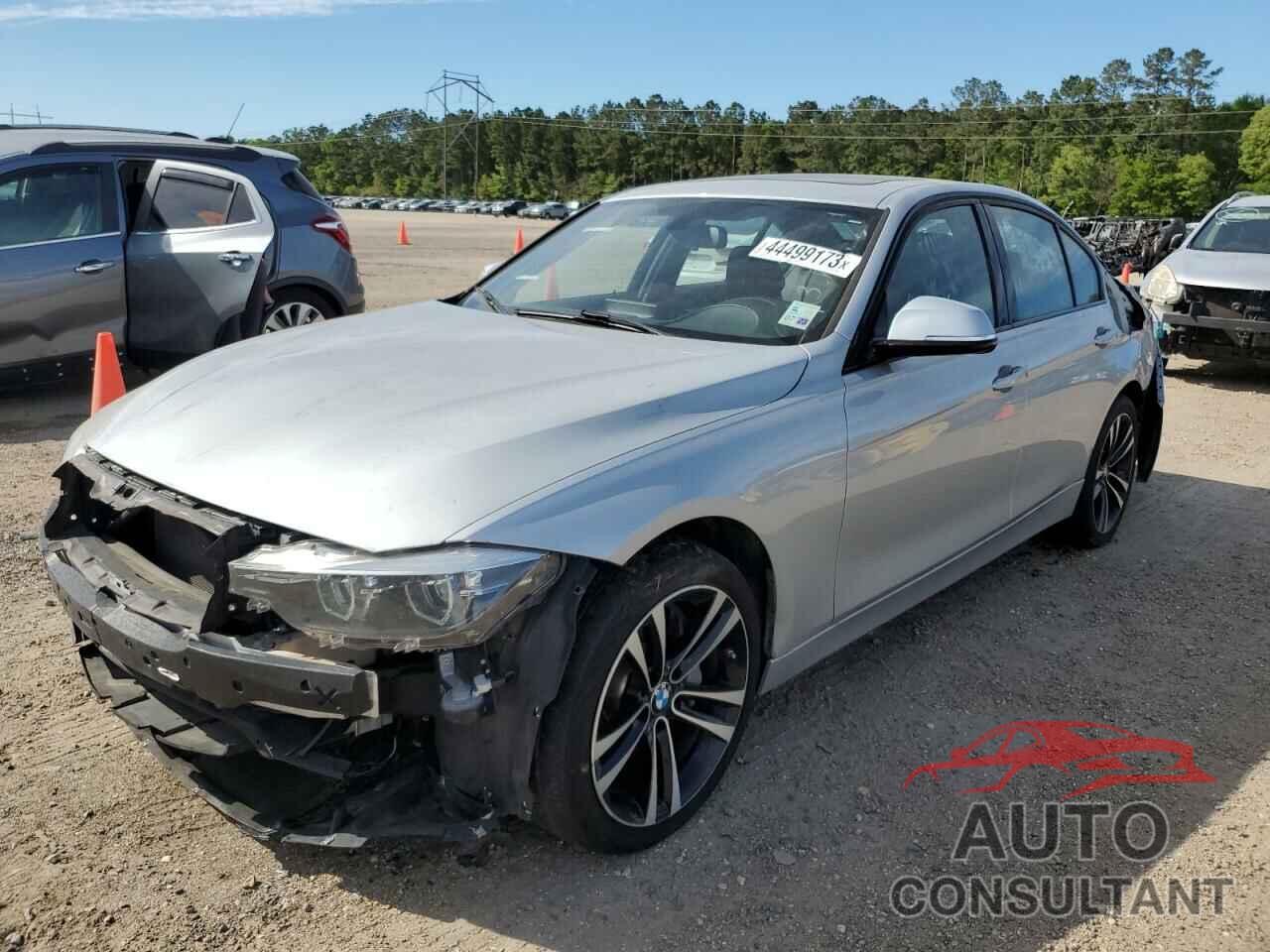 BMW 3 SERIES 2018 - WBA8B3G50JNU36591