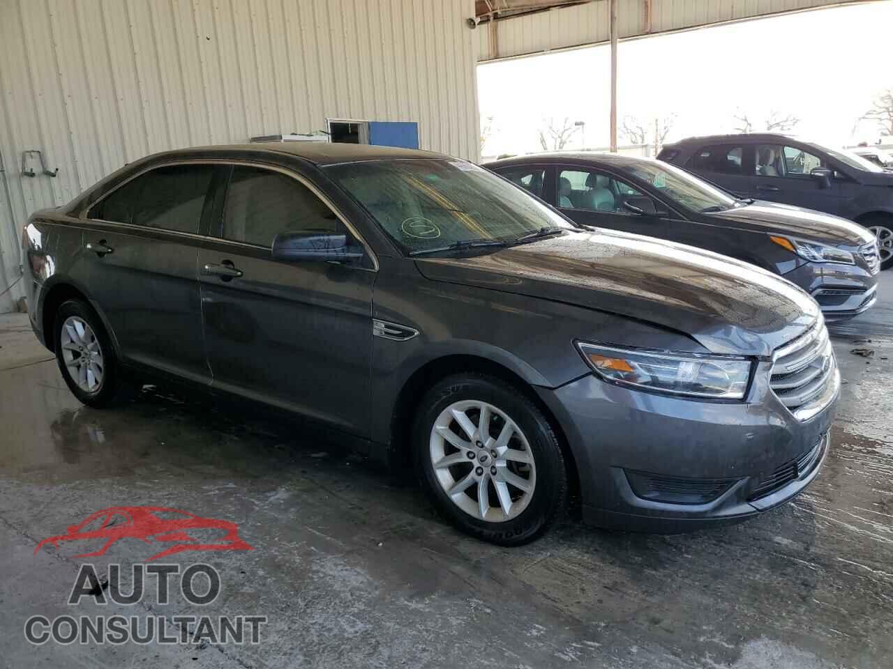 FORD TAURUS 2015 - 1FAHP2D82FG107227