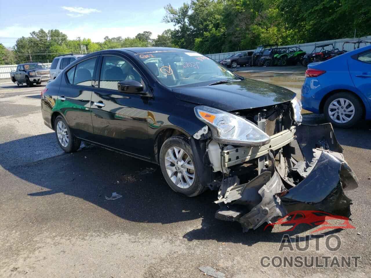 NISSAN VERSA 2018 - 3N1CN7AP2JL817092