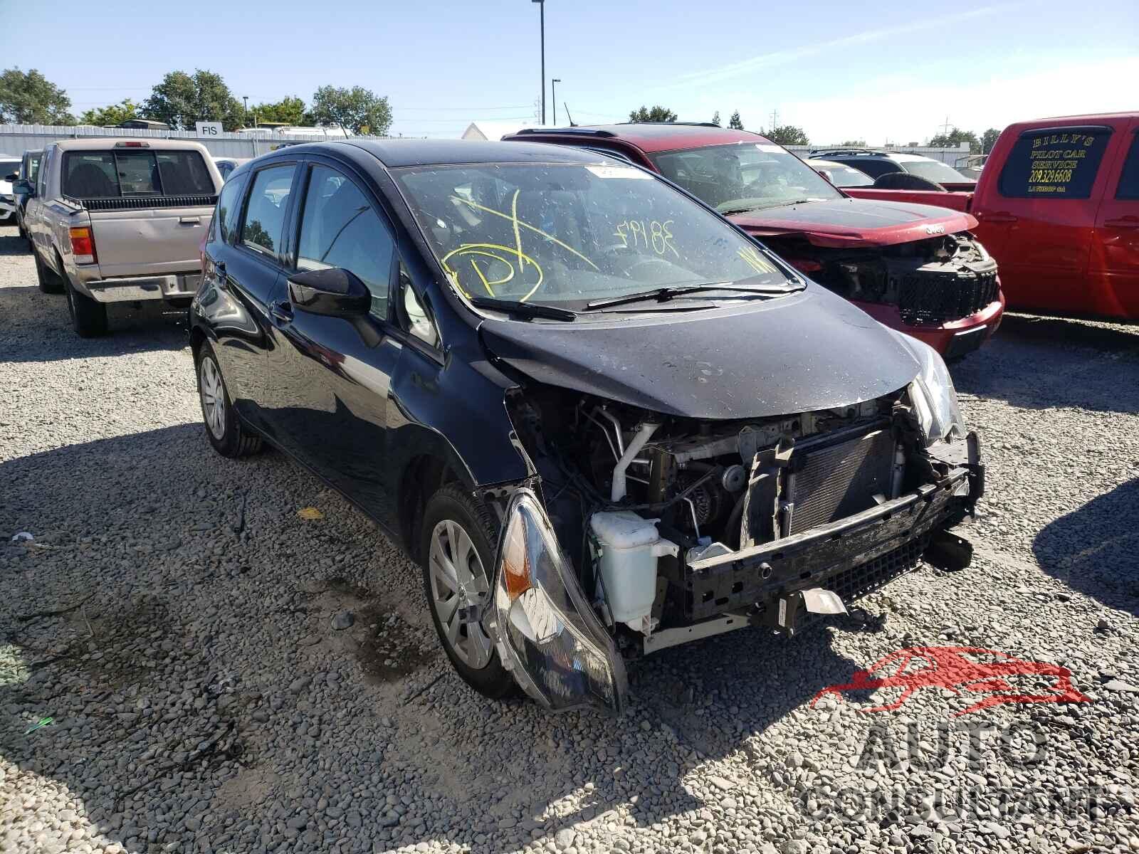 NISSAN VERSA 2018 - 3N1CE2CP2JL354919
