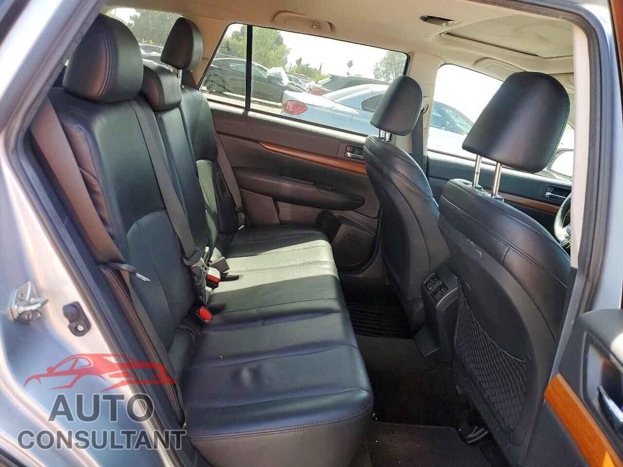 SUBARU OUTBACK 2014 - 4S4BRBLC8E3260681