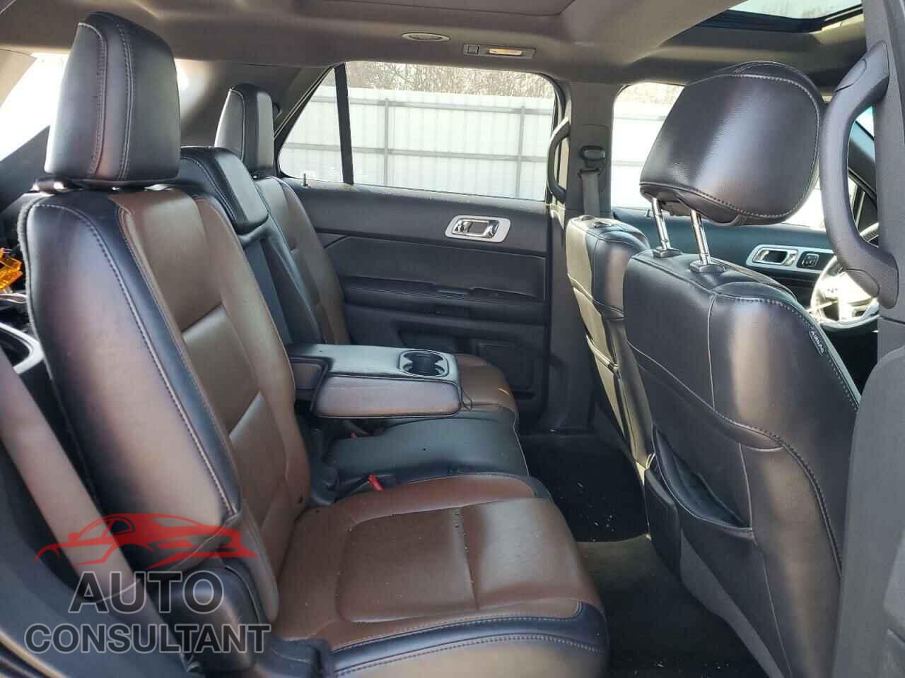 FORD EXPLORER 2013 - 1FM5K7F96DGA36492