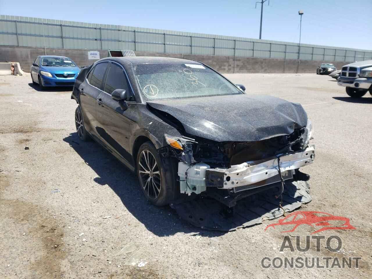TOYOTA CAMRY 2018 - 4T1B11HK1JU123149