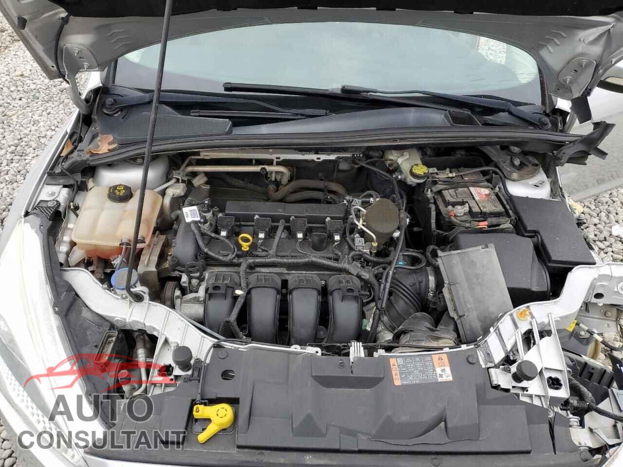 FORD FOCUS 2015 - 1FADP3F27FL291956