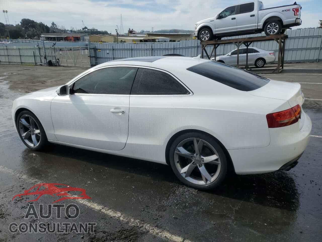 AUDI A5 2011 - WAULFAFR1BA037172