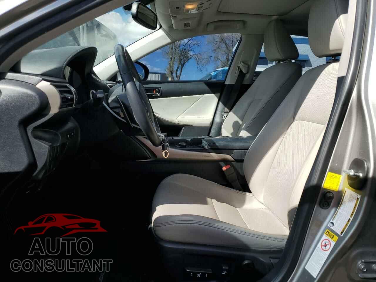 LEXUS IS 2014 - JTHBF1D27E5039315