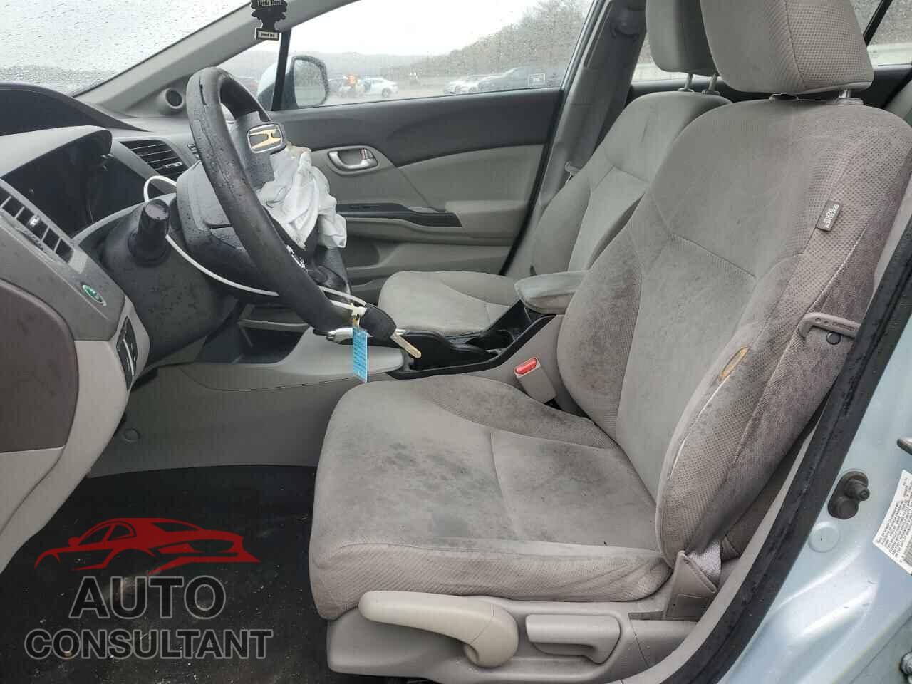 HONDA CIVIC 2012 - 2HGFB2F82CH529500
