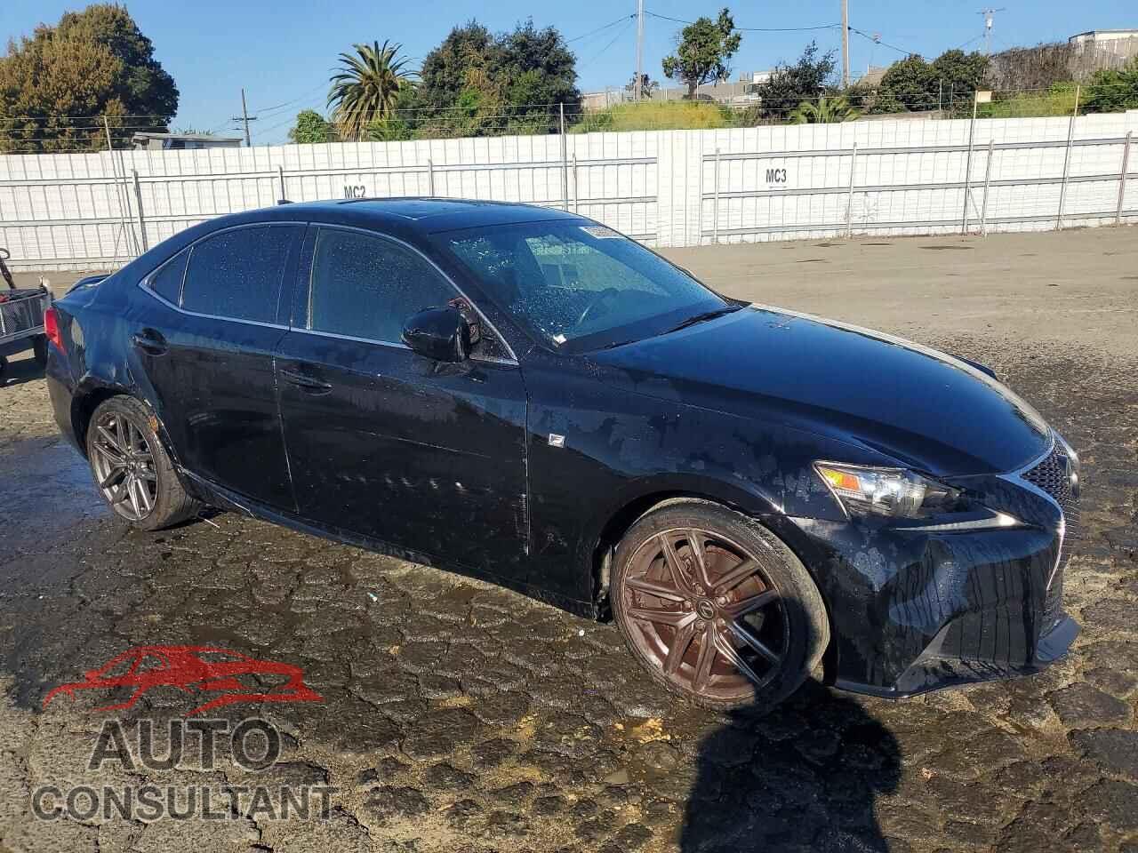 LEXUS IS 2015 - JTHBF1D29F5043951