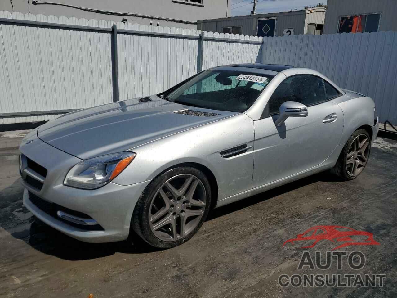 MERCEDES-BENZ SLK-CLASS 2015 - WDDPK4HA5FF099715