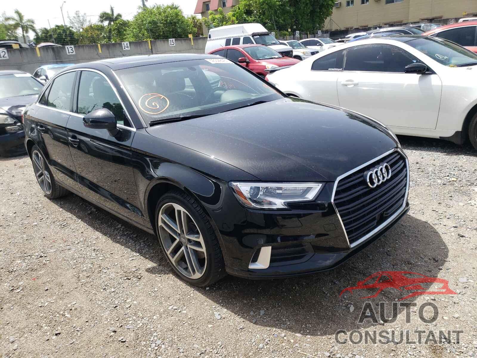 AUDI A3 2019 - WAUAUGFF8K1011044