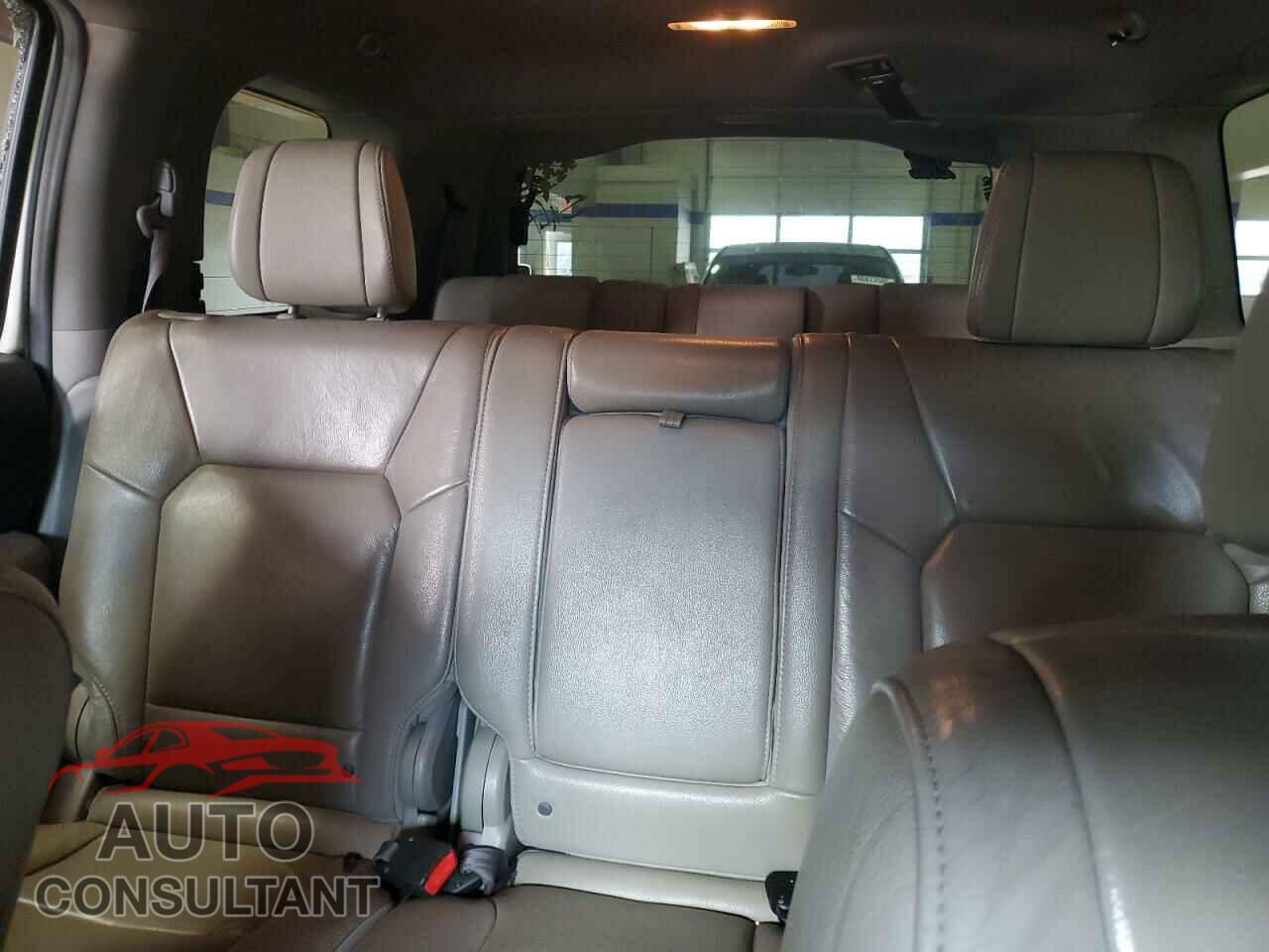 HONDA PILOT 2012 - 5FNYF3H5XCB028347