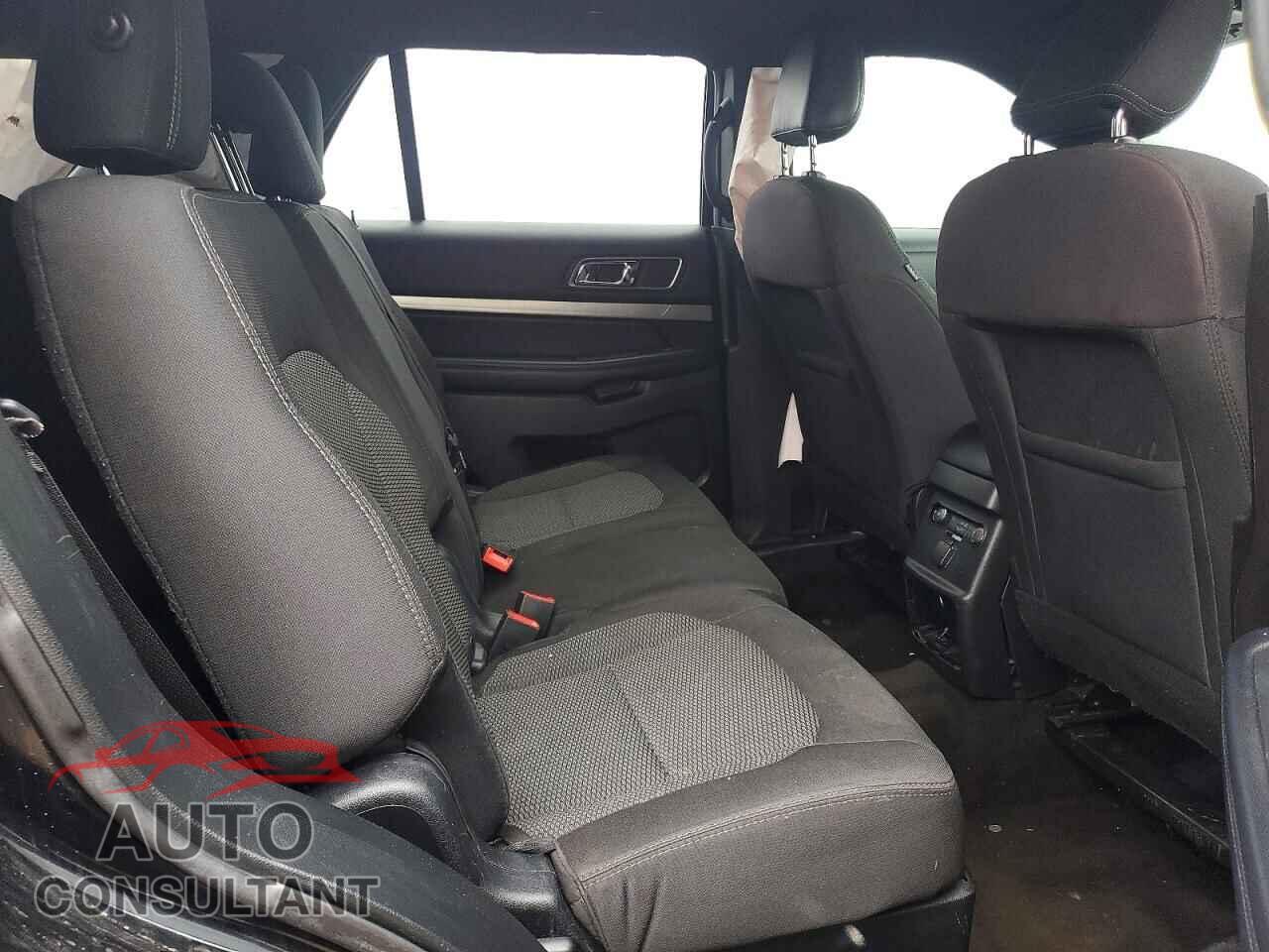 FORD EXPLORER 2018 - 1FM5K7D88JGB14454