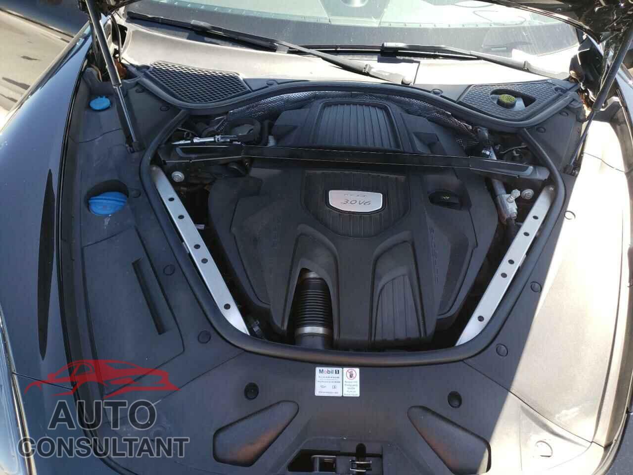 PORSCHE PANAMERA 2019 - WP0AA2A75KL100153