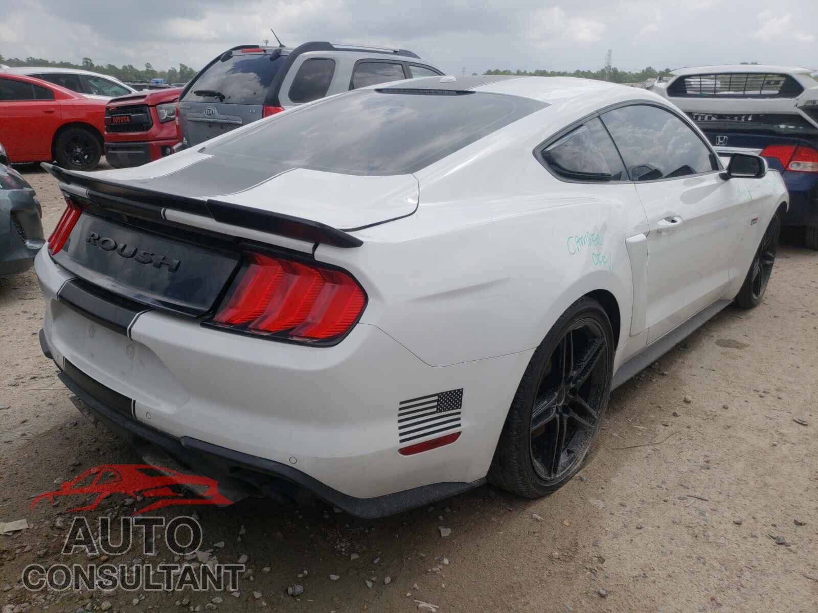 FORD MUSTANG 2018 - 1FA6P8CF8J5166751