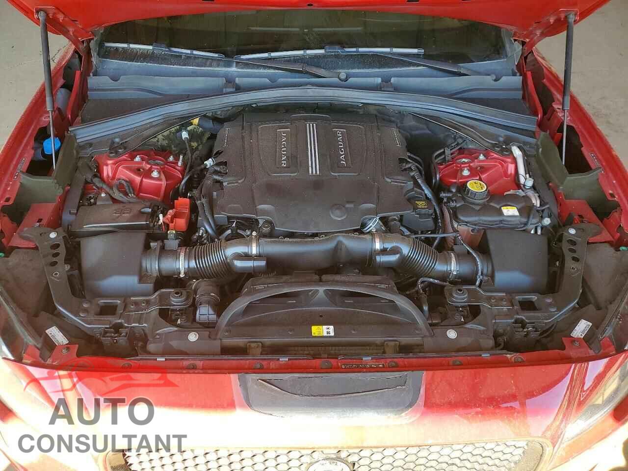 JAGUAR F-PACE 2018 - SADCJ2EV1JA257386