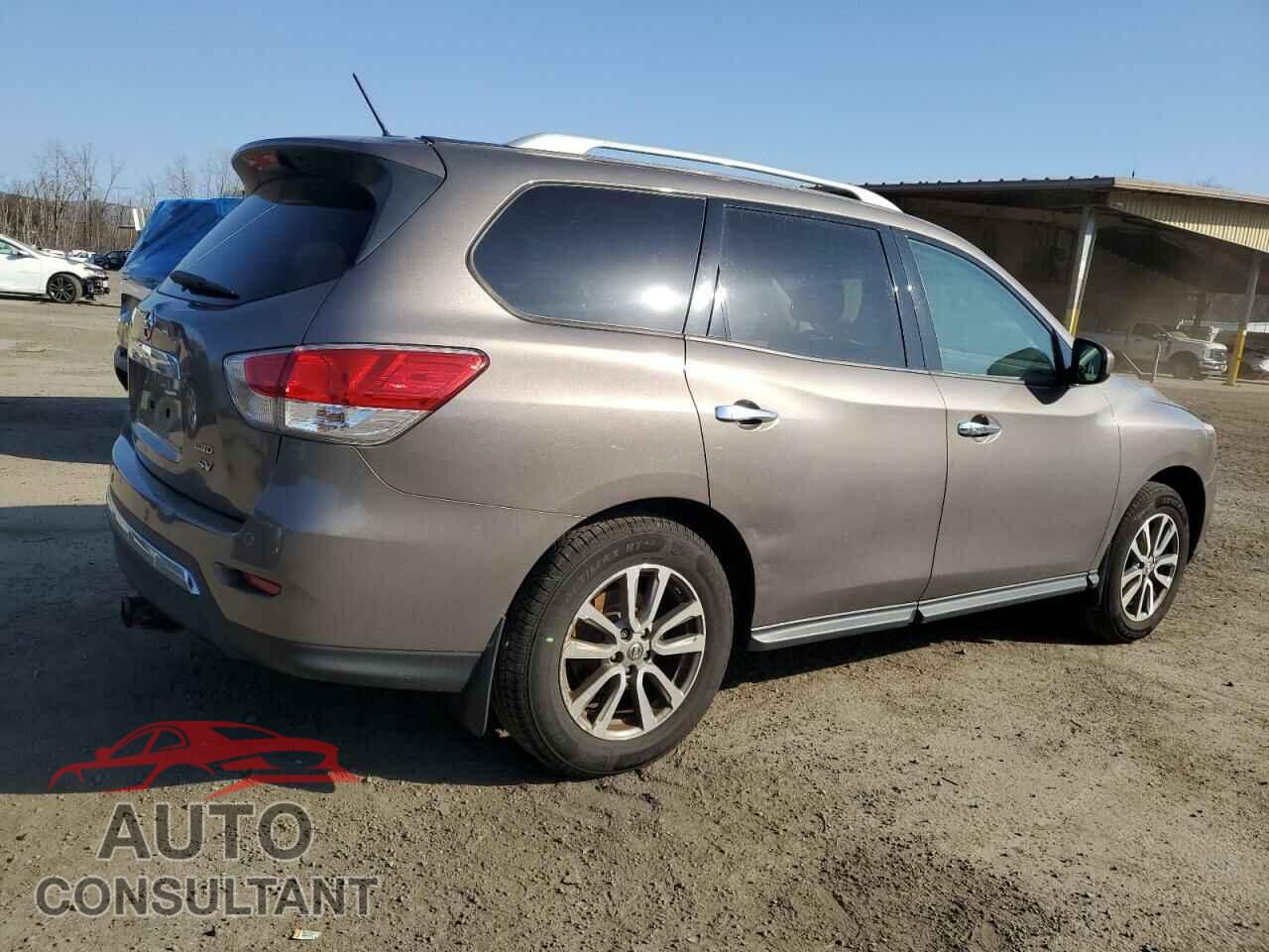 NISSAN PATHFINDER 2013 - 5N1AR2MM1DC677612