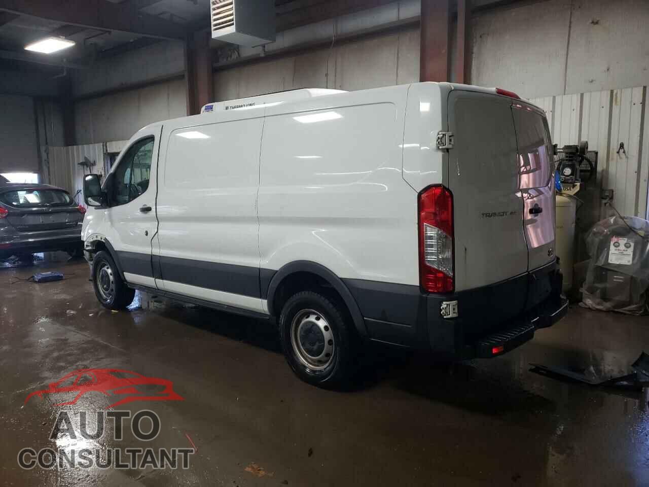 FORD TRANSIT 2018 - 1FTYR1ZM5JKA51164