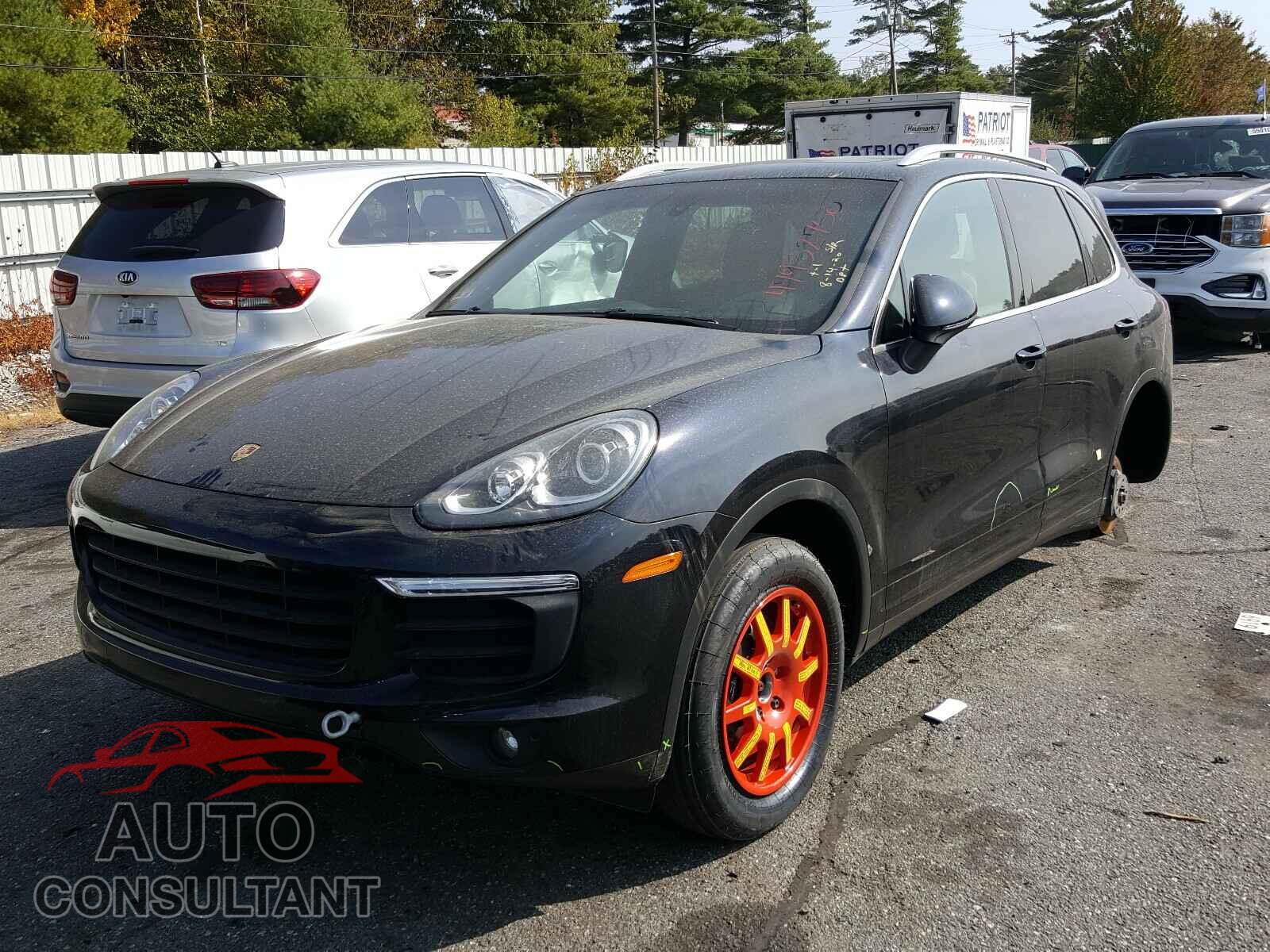 PORSCHE CAYENNE 2017 - WP1AA2A20HKA89600