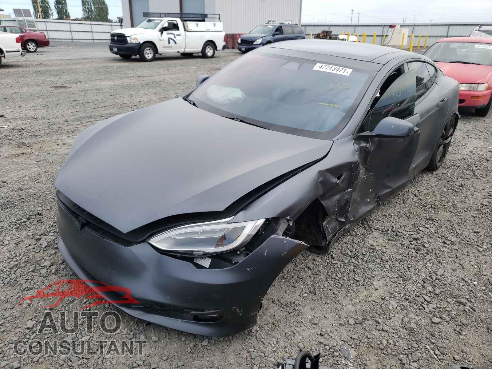 TESLA MODEL S 2017 - 5YJSA1E41HF200759