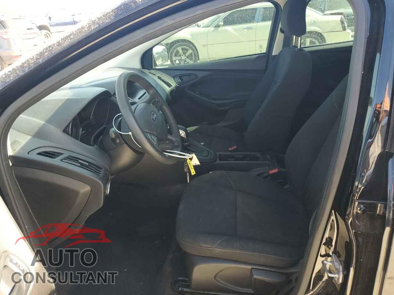 FORD FOCUS 2016 - 1FADP3E27GL241724