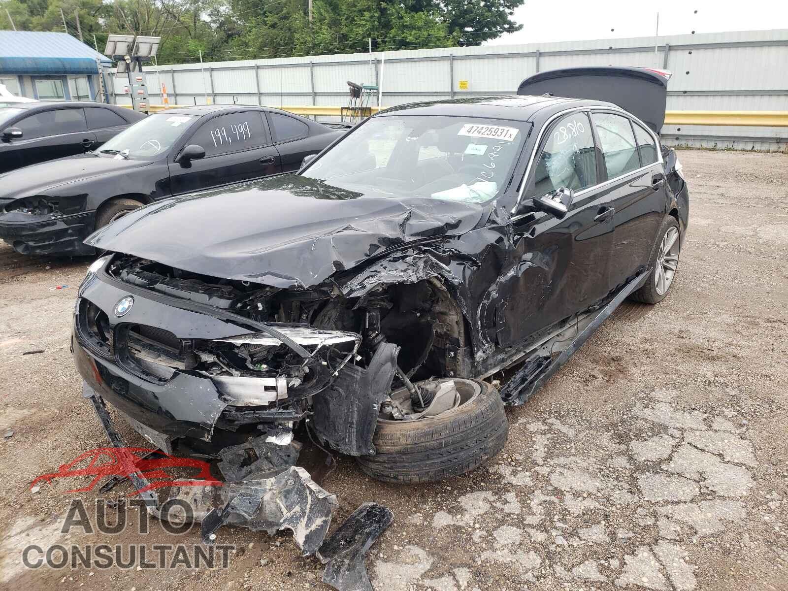 BMW 3 SERIES 2018 - WBA8D9C57JA614202