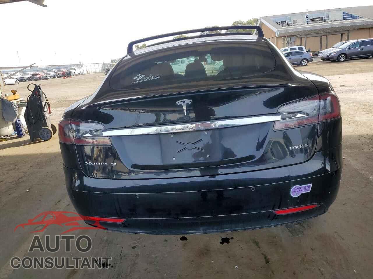 TESLA MODEL S 2017 - 5YJSA1E29HF210499