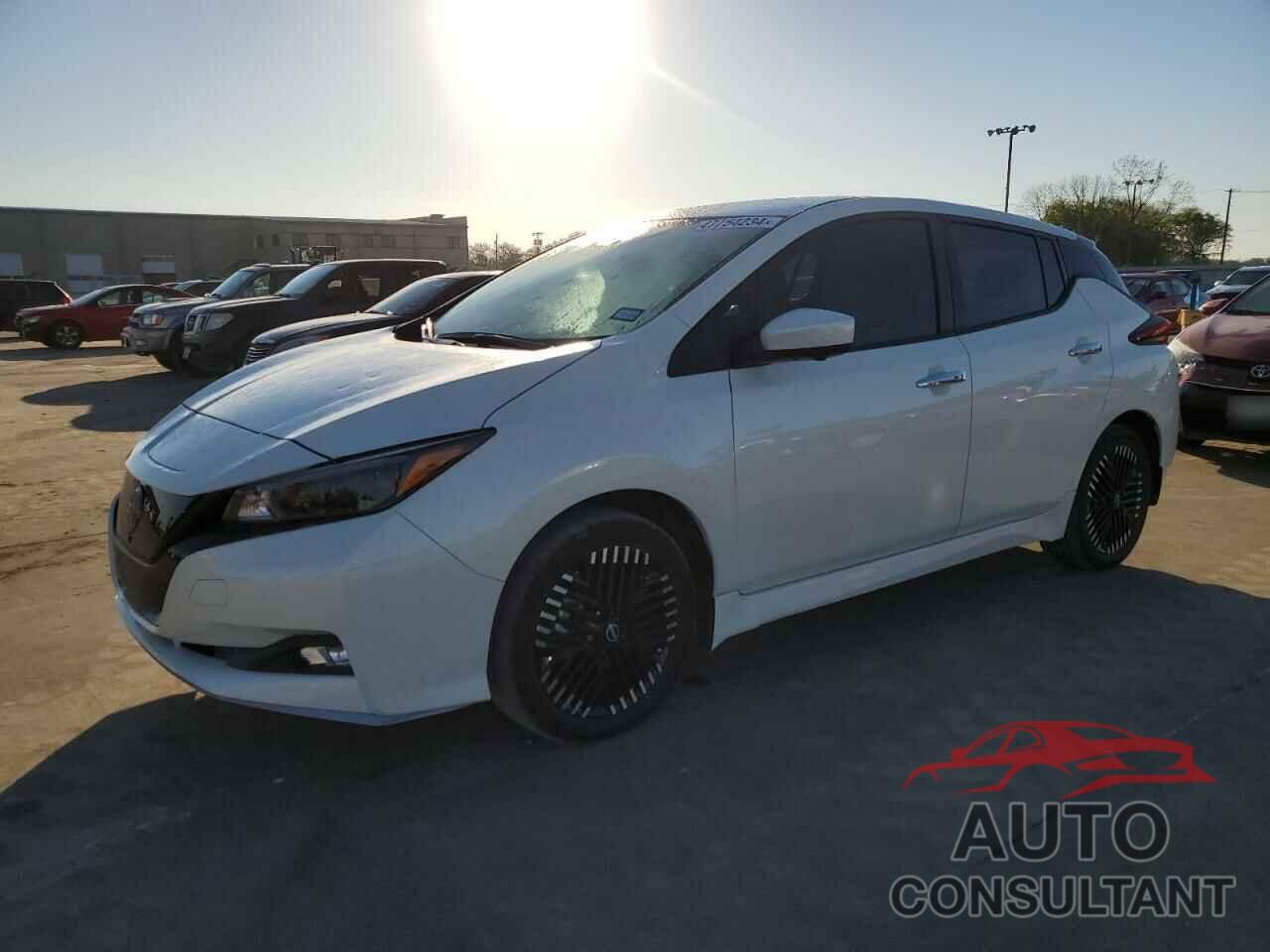 NISSAN LEAF 2023 - 1N4CZ1CV5PC552916