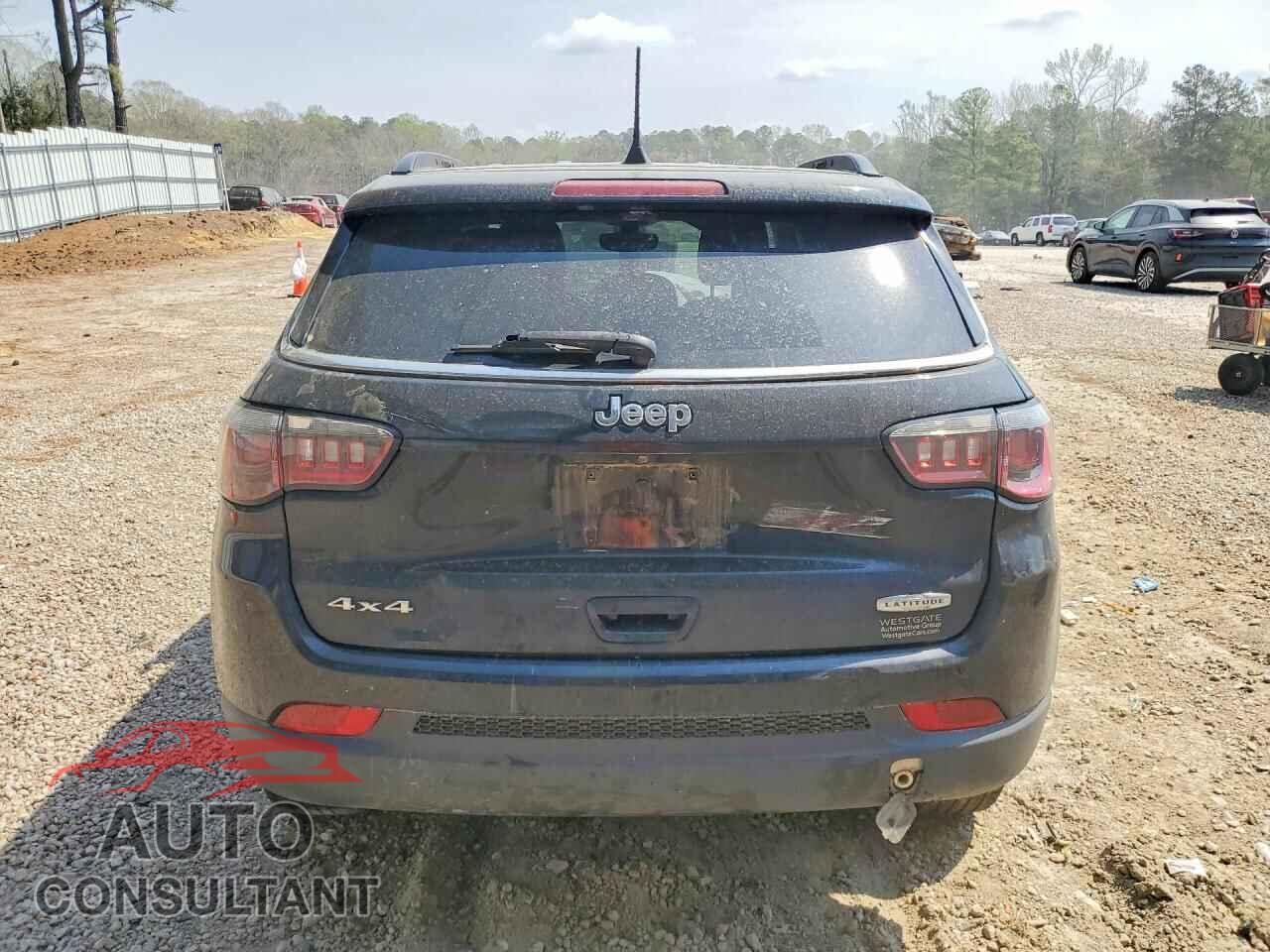 JEEP COMPASS 2018 - 3C4NJDBB4JT238334