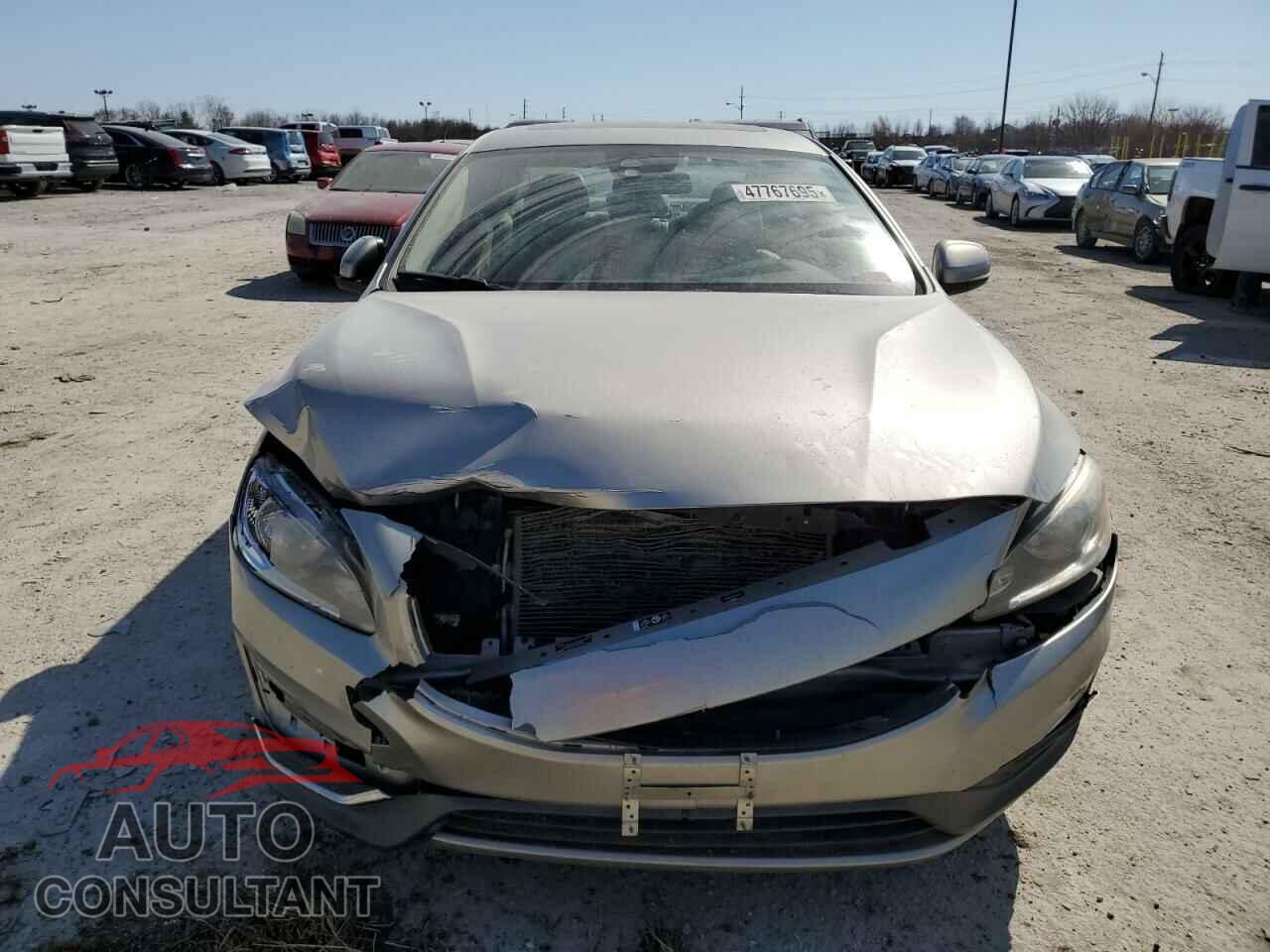VOLVO S60 2014 - YV1612FS4E2274111