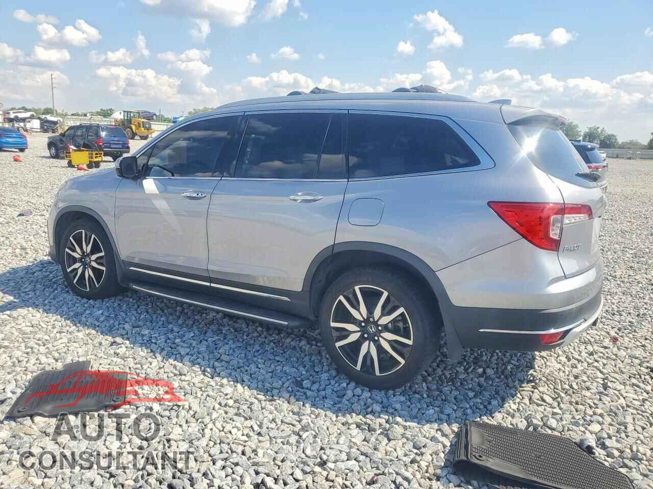 HONDA PILOT 2019 - 5FNYF5H62KB010802