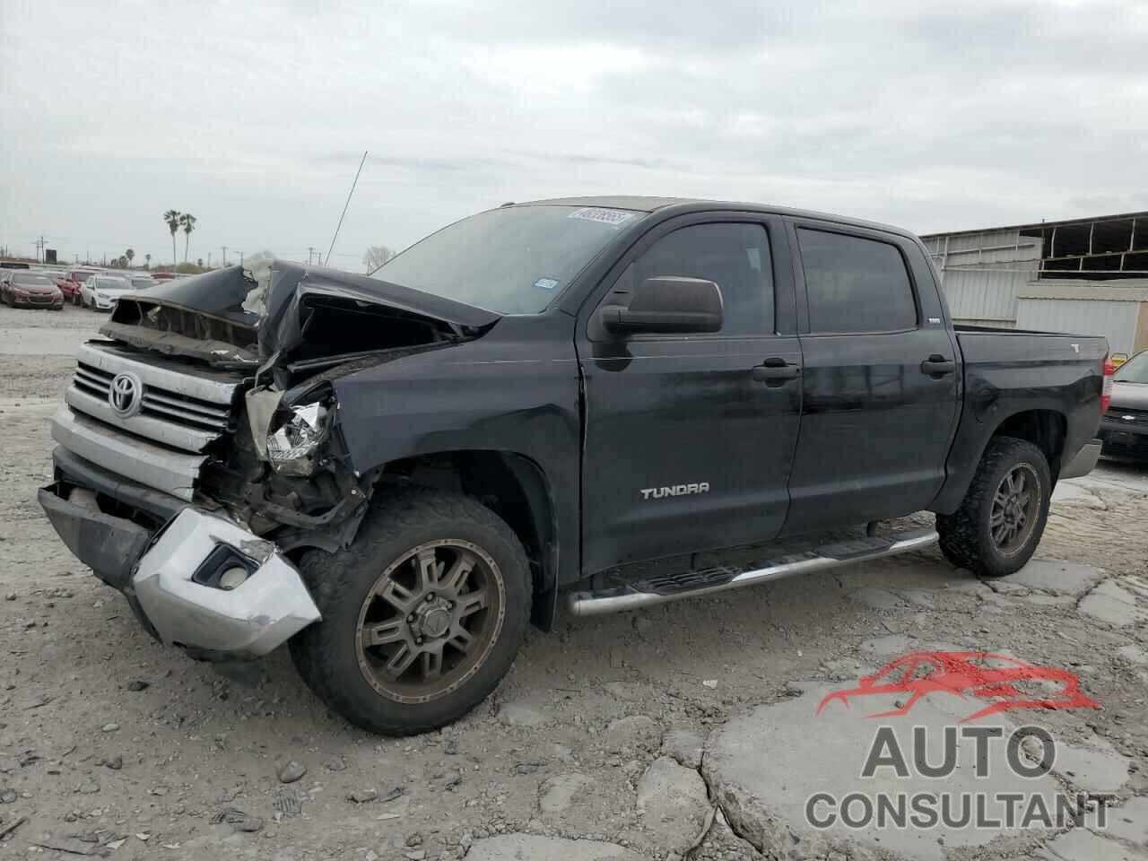 TOYOTA TUNDRA 2017 - 5TFEM5F17HX110313