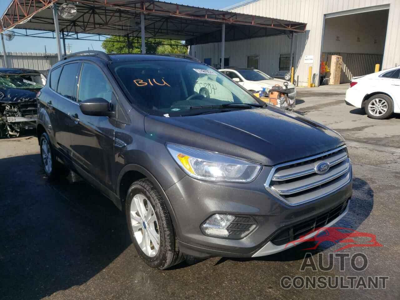 FORD ESCAPE 2018 - 1FMCU0GD4JUC18149