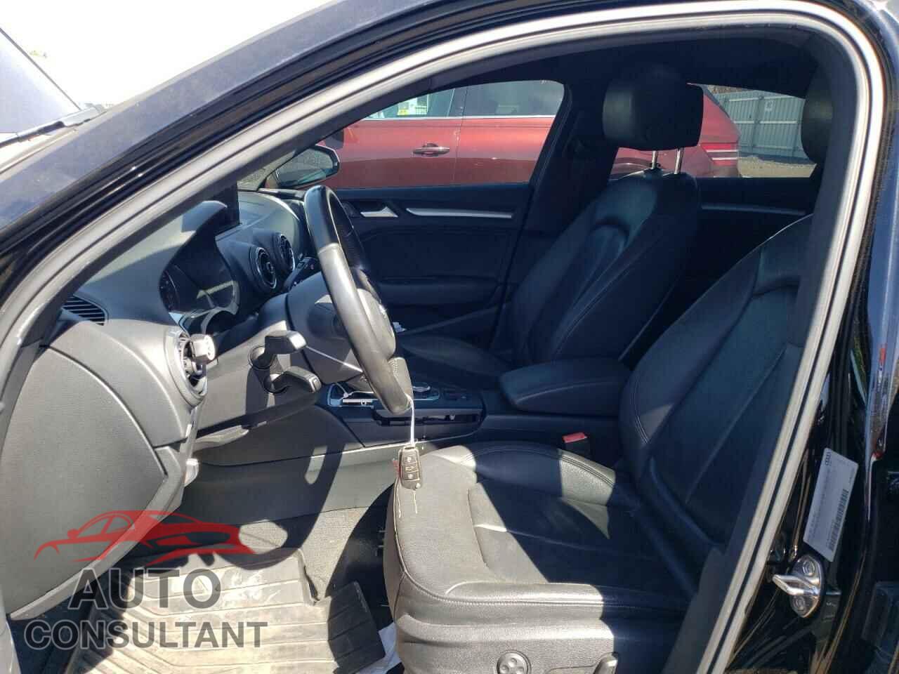 AUDI A3 2015 - WAUBFGFF4F1093133