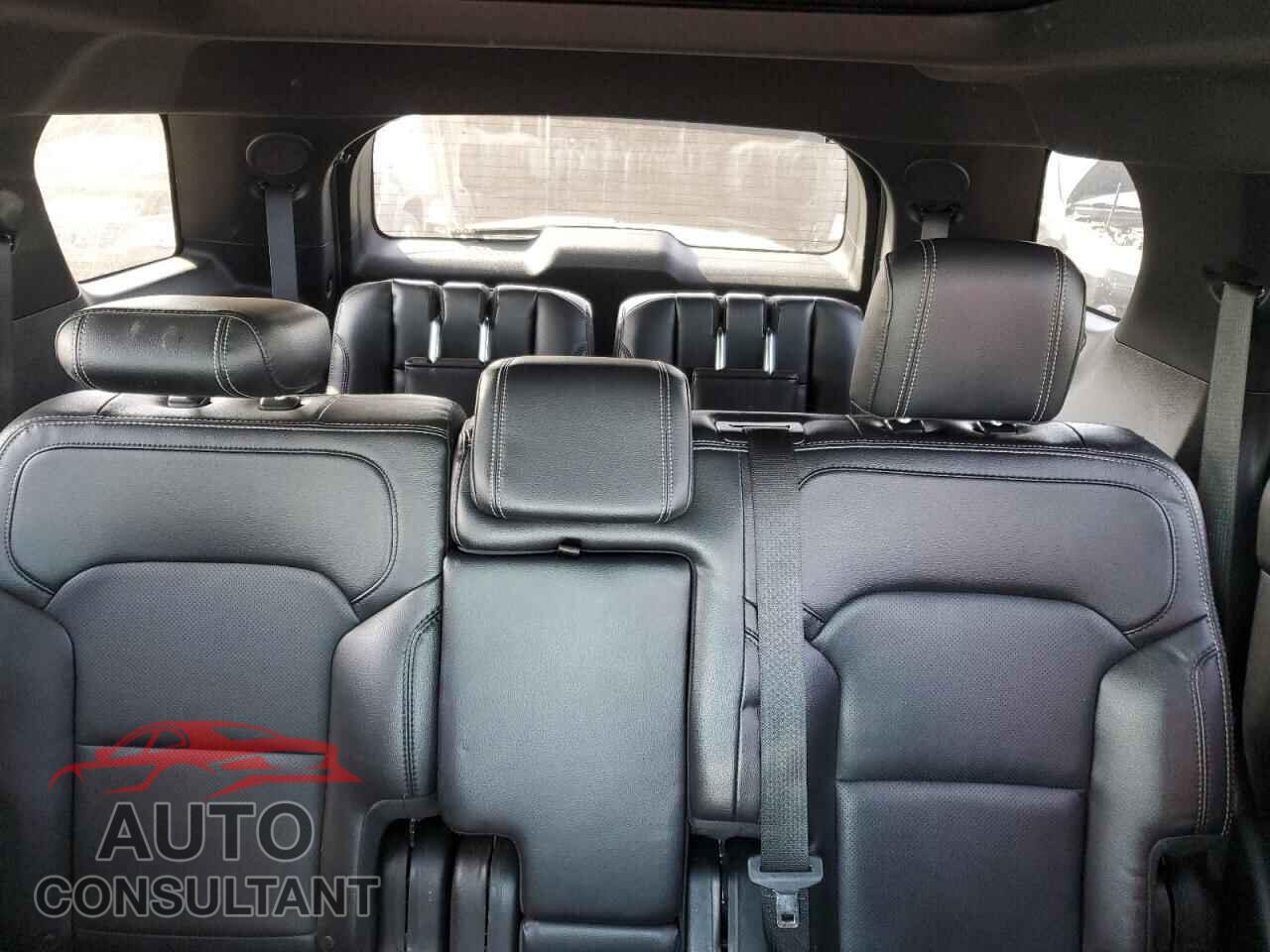 FORD EXPLORER 2017 - 1FM5K7F89HGD24357