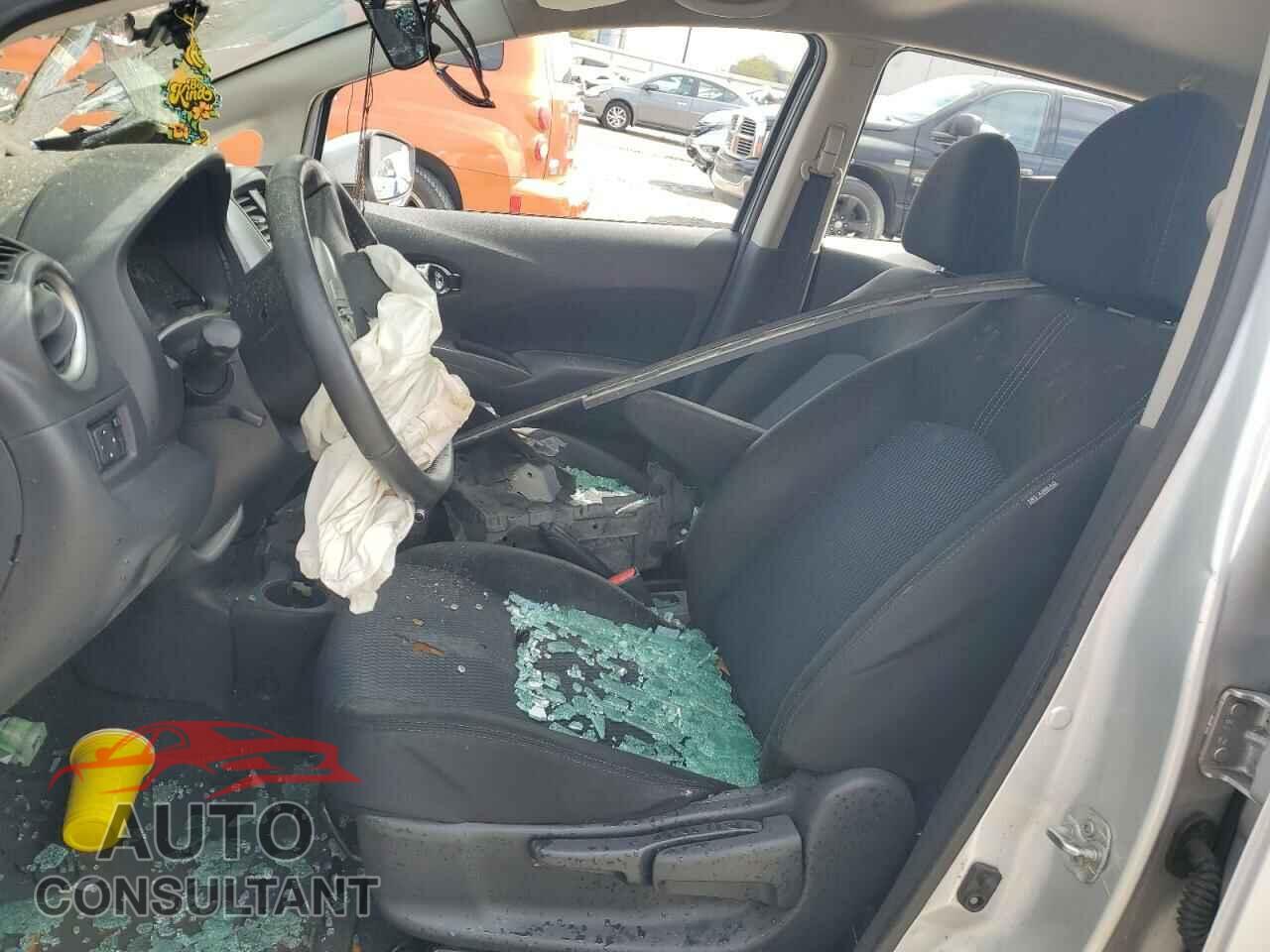 NISSAN VERSA 2019 - 3N1CE2CP3KL356535