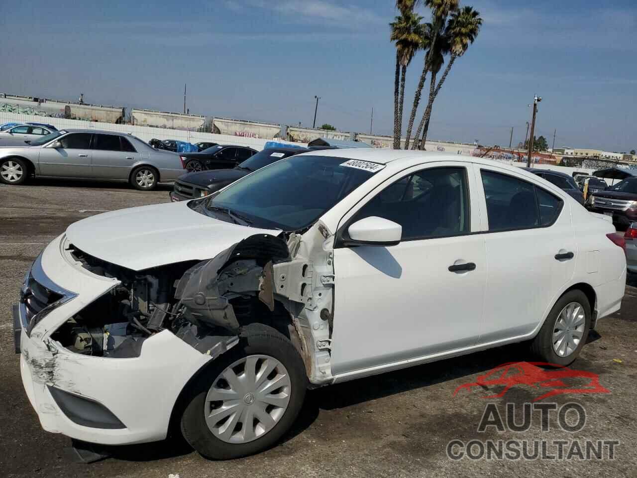 NISSAN VERSA 2017 - 3N1CN7AP5HL831045