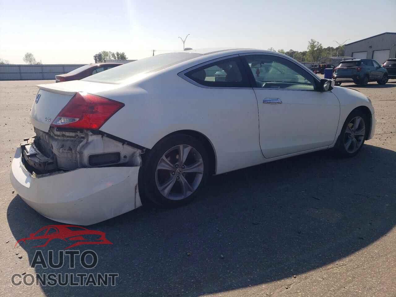 HONDA ACCORD 2012 - 1HGCS2B82CA000703