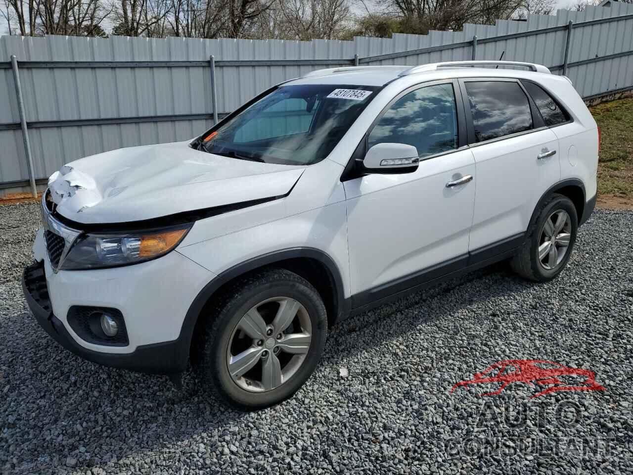 KIA SORENTO 2013 - 5XYKU4A62DG415392