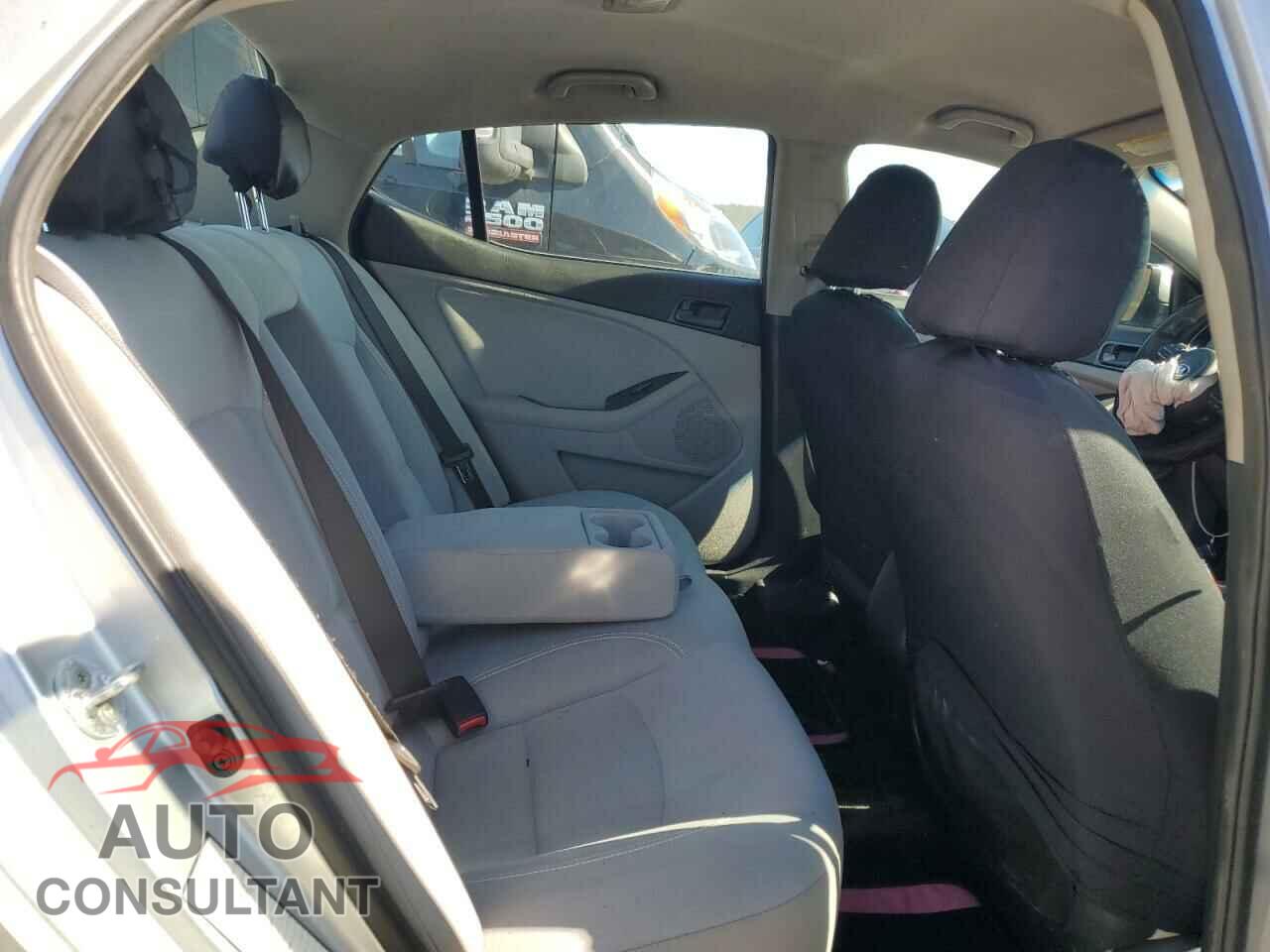 KIA OPTIMA 2015 - 5XXGM4A72FG431663