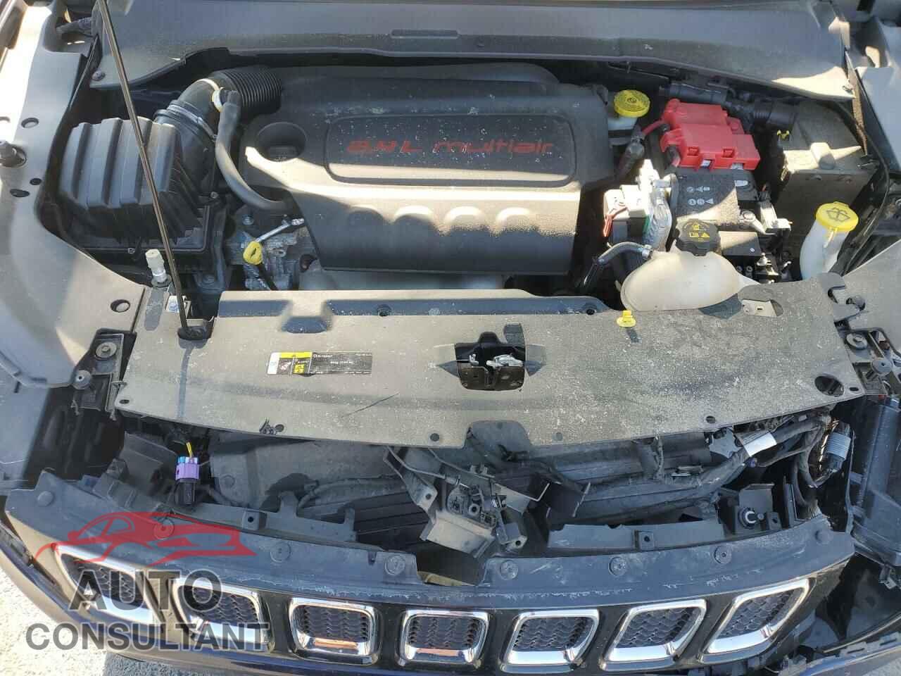 JEEP COMPASS 2019 - 3C4NJDBB2KT697055