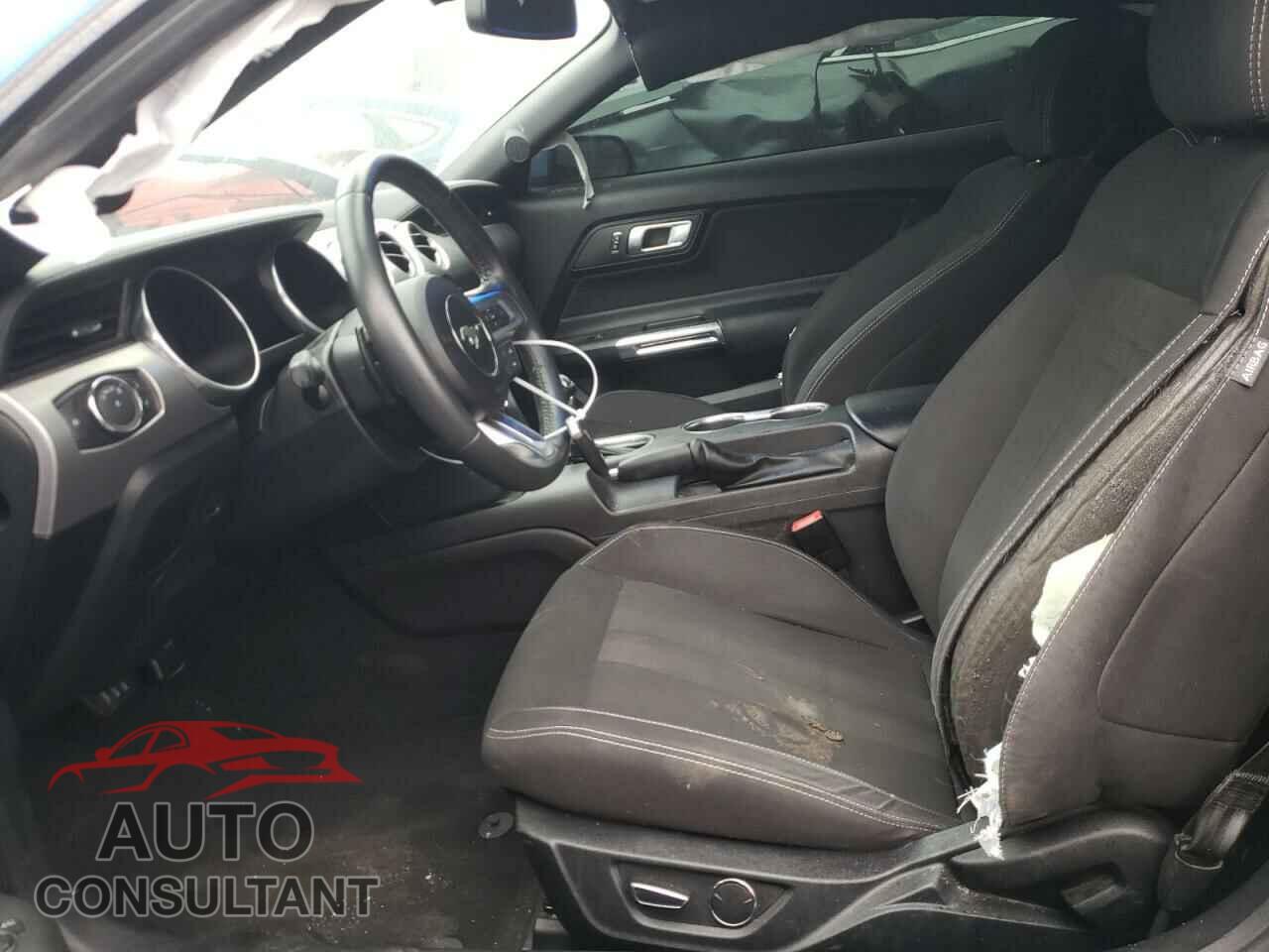 FORD MUSTANG 2019 - 1FA6P8CF3K5157036