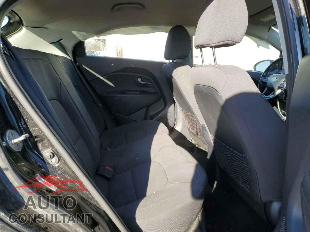 KIA RIO 2015 - KNADN5A31F6456357