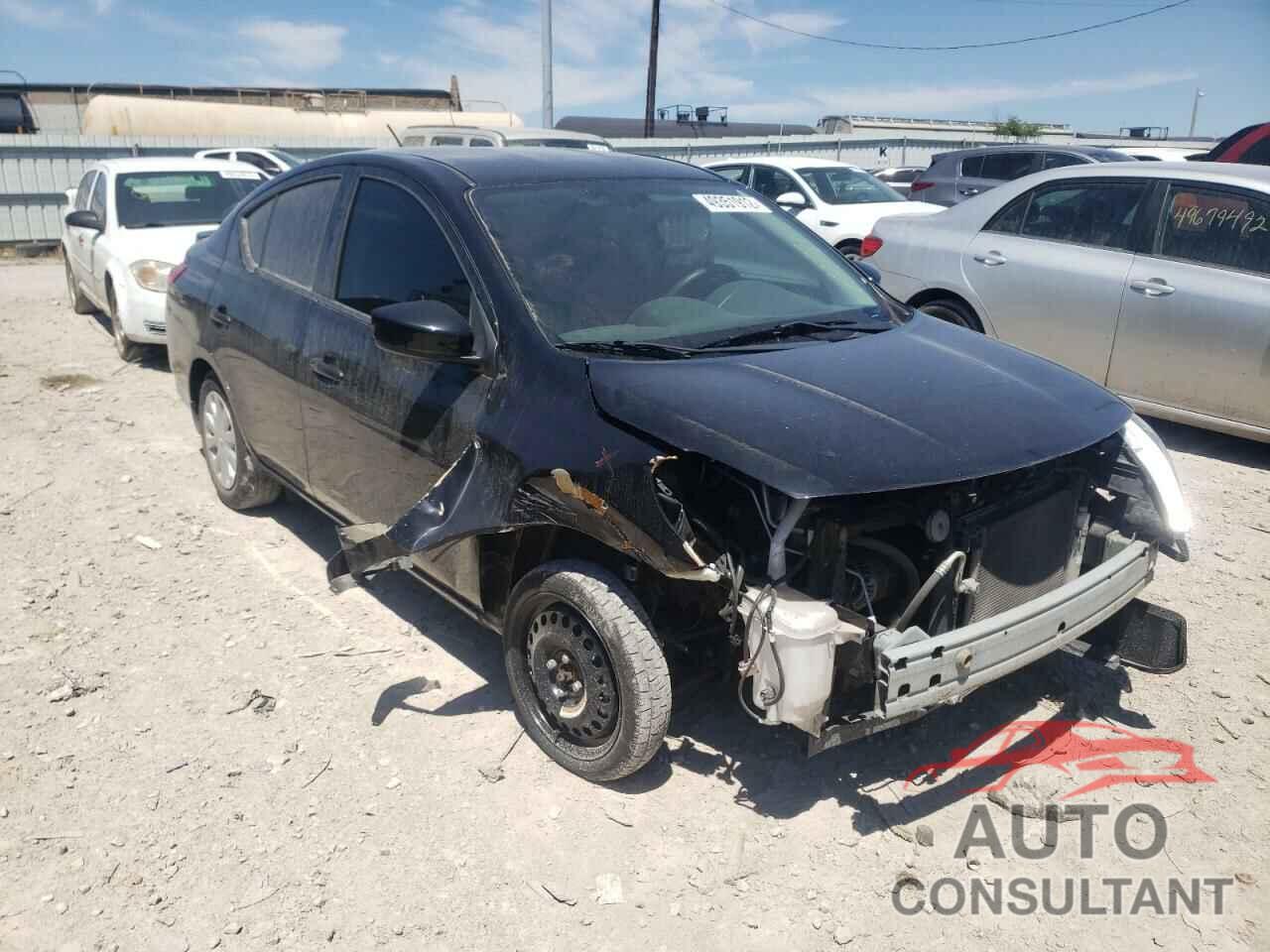 NISSAN VERSA 2017 - 3N1CN7AP0HL905813