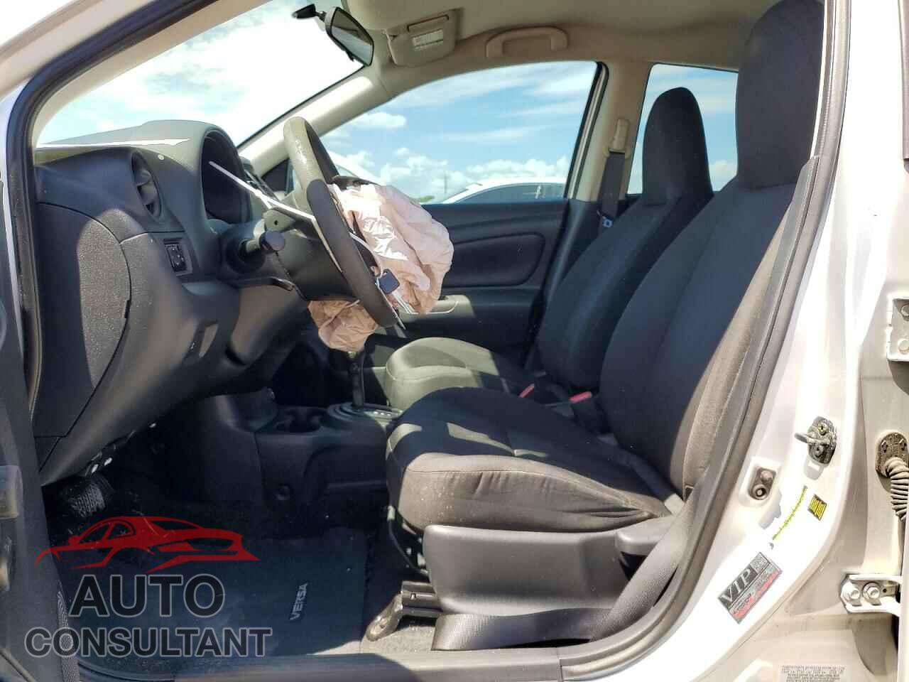 NISSAN VERSA 2017 - 3N1CN7AP3HL898064