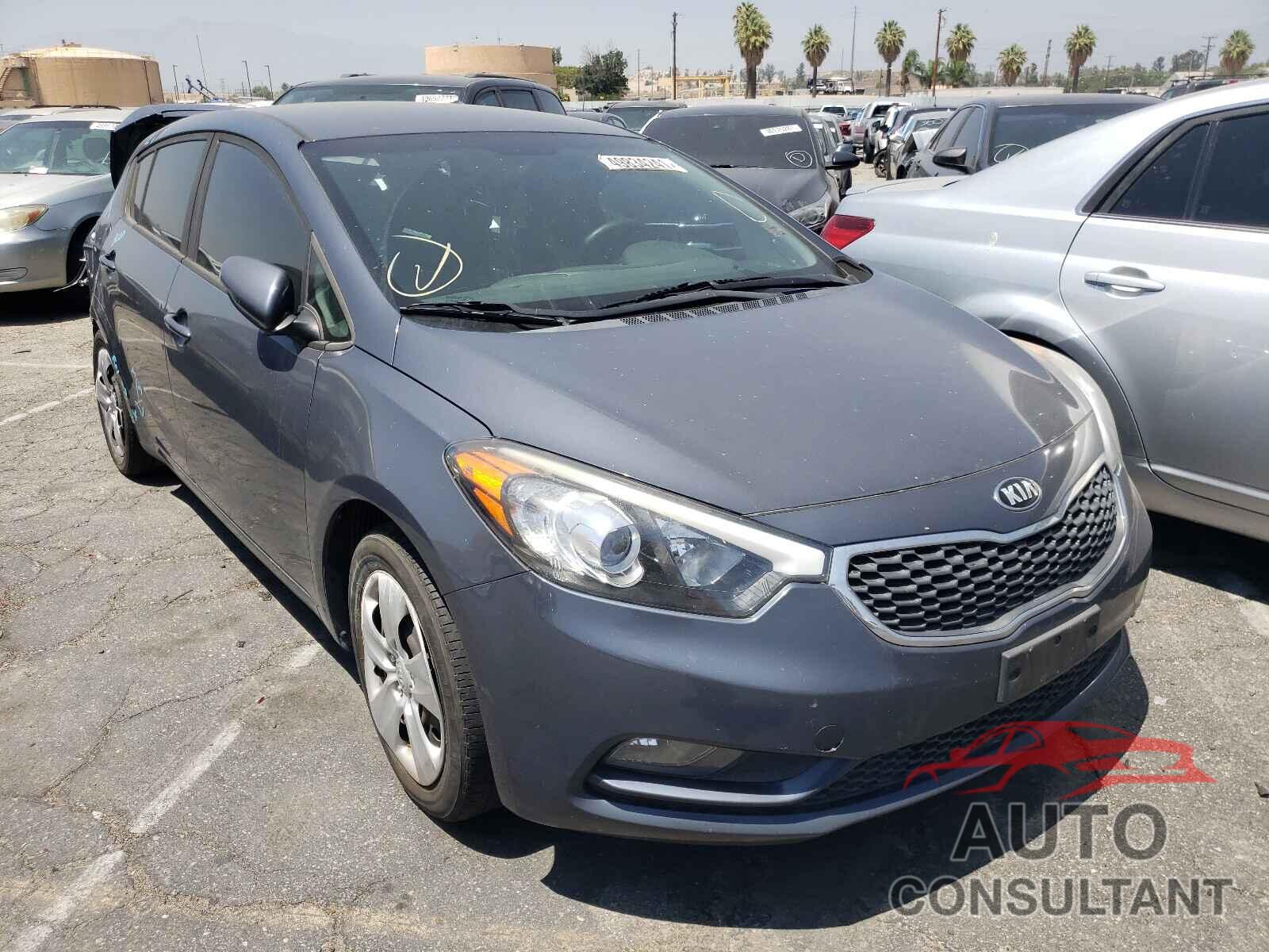 KIA FORTE 2016 - KNAFK5A84G5606062