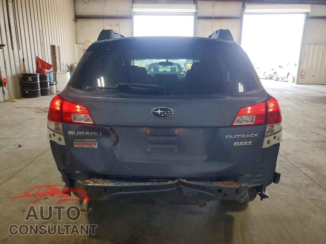 SUBARU OUTBACK 2013 - 4S4BRBCC4D3296978