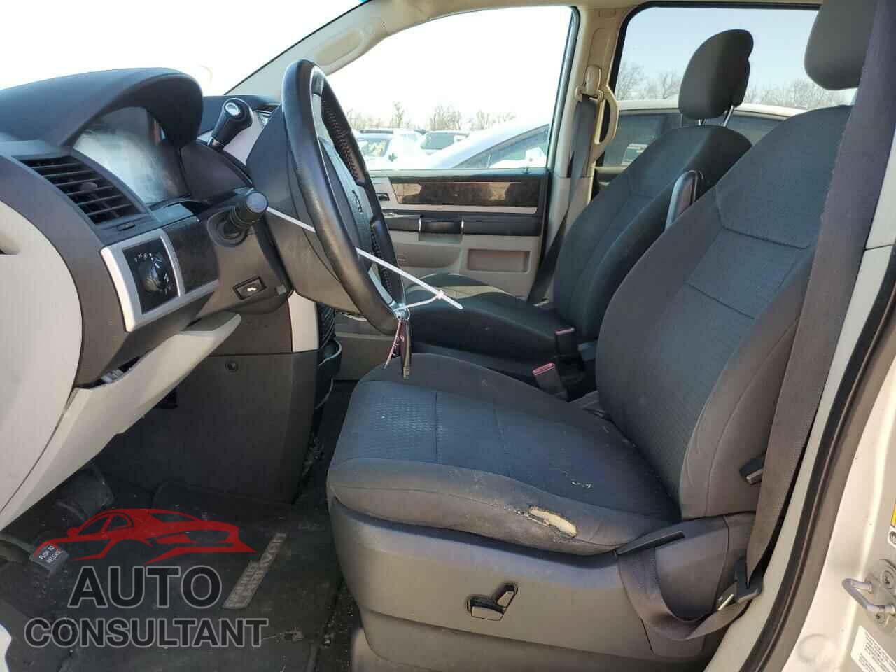 DODGE CARAVAN 2010 - 2D4RN5D17AR307328