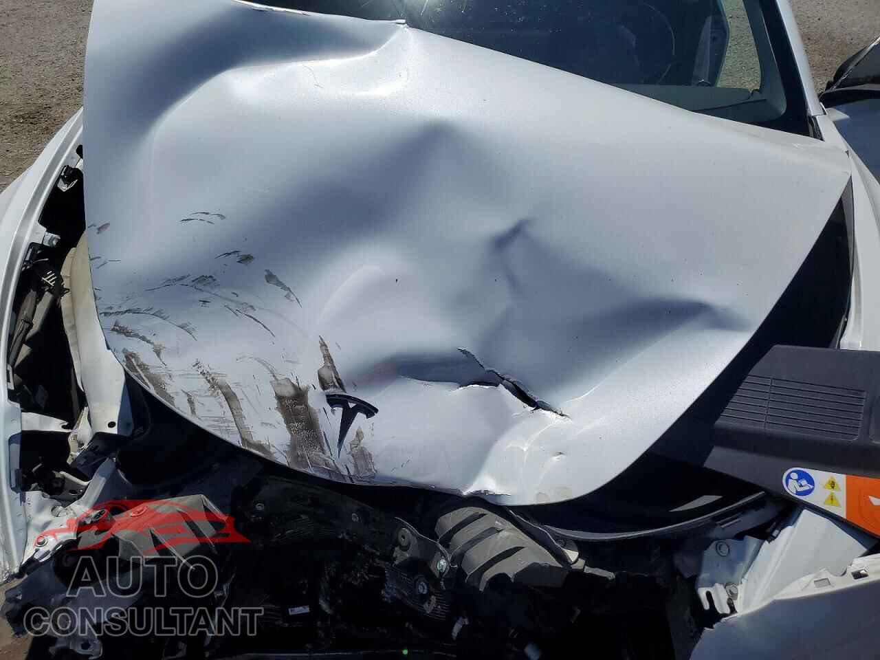 TESLA MODEL 3 2018 - 5YJ3E1EA0JF007605