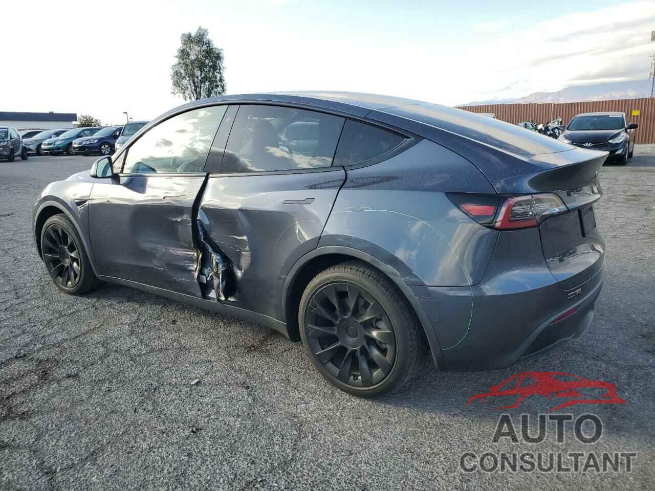 TESLA MODEL Y 2020 - 5YJYGDEF2LF004771